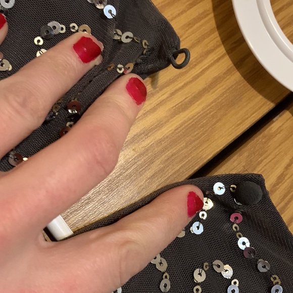 NWT Express Sequin top - Picture 4 of 6